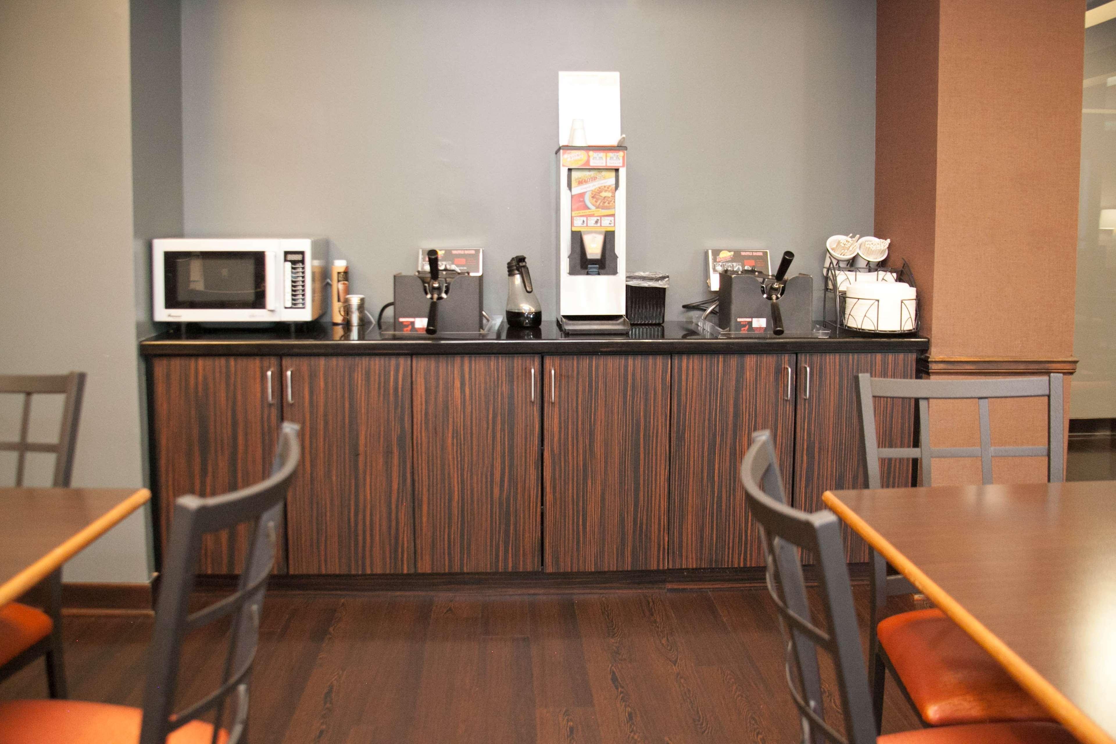 Best Western Plus Olathe Hotel Екстер'єр фото