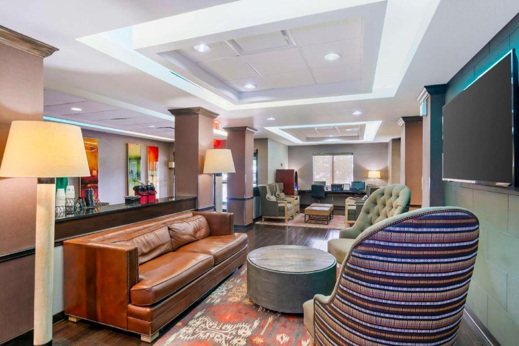 Best Western Plus Olathe Hotel Екстер'єр фото