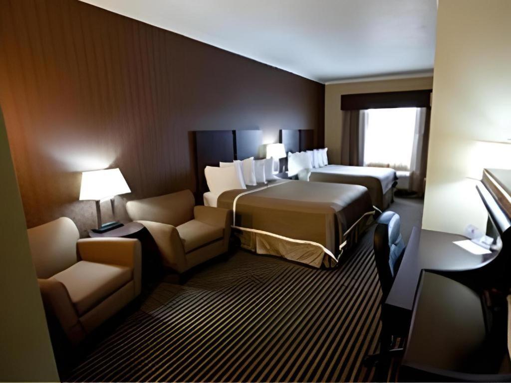 Best Western Plus Olathe Hotel Екстер'єр фото