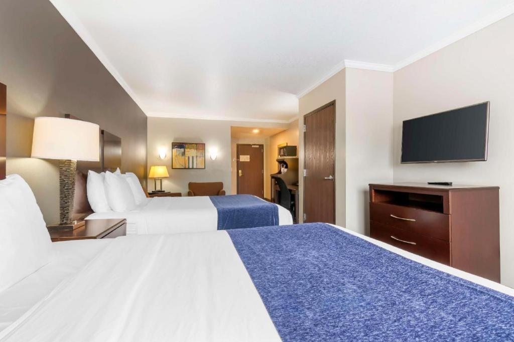 Best Western Plus Olathe Hotel Екстер'єр фото