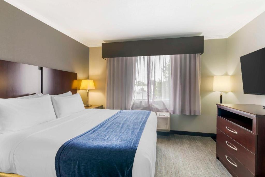 Best Western Plus Olathe Hotel Екстер'єр фото