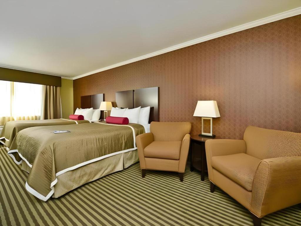 Best Western Plus Olathe Hotel Екстер'єр фото