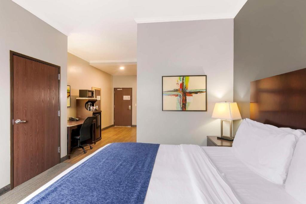 Best Western Plus Olathe Hotel Екстер'єр фото